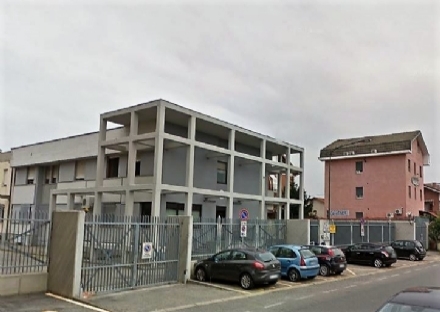 ORBASSANO - Devono notificargli un atto ma lui si dichiara 'No Stato' e dà false generalità: denunciato