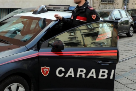 MONCALIERI - Litiga sul pullman per la mascherina: arrivano i carabinieri