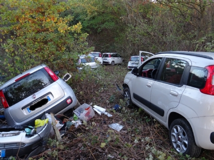 RIVALTA - Trovato il cimitero di auto rubate vicino le cave Sangone