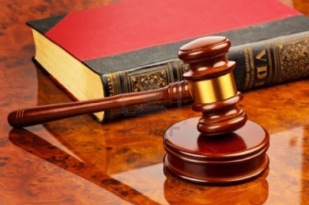 PIOSSASCO - Al processo per l'istruttore di ippoterapia chiesti sei anni di carcere