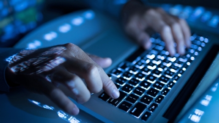NICHELINO - Il consumo di internet si impenna e in via Giusti crollano le connessioni