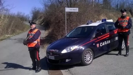 MONCALIERI - Alticcio al volante e con la patente già sospesa fermato dai carabinieri