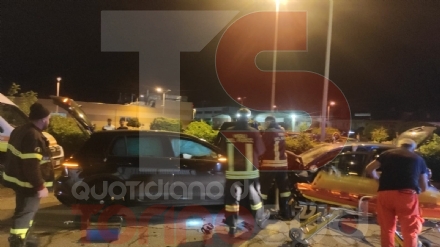 LA LOGGIA - Grave incidente in strada Nizza: tre feriti, uno sottoposto ai test tossicologici