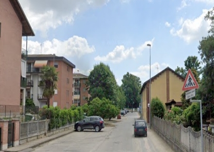 LA LOGGIA - Rubano chiavi di casa dall'auto e con il flessibile tagliano la cassaforte