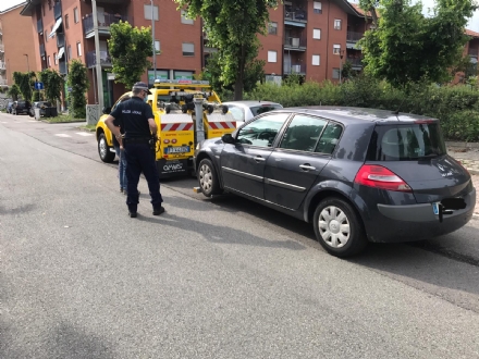 NICHELINO - Viaggiava su una macchina sospesa dalla circolazione: tremila euro di multa