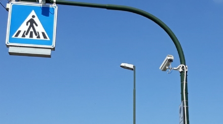 CARMAGNOLA - Arrivano altre 21 telecamere in città per potenziale la videosorveglianza