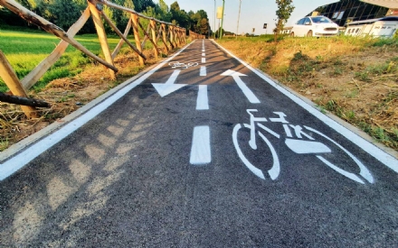 RIVALTA - Completata la pista ciclabile di via San Luigi