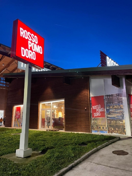 NICHELINO - Rossopomodoro sbarca ai Viali: il 15 dicembre apertura e inaugurazione
