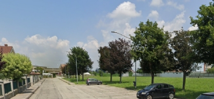 CARMAGNOLA - I cittadini di Salsasio temono cementificazioni sul giardino di via Pizzio