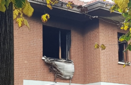 MONCALIERI - Incendio in un appartamento di Testona, causato da una candela