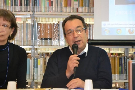 NICHELINO - Oggi il rito di commiato laico al Centro Grosa dell'ex sindaco Angelino Riggio