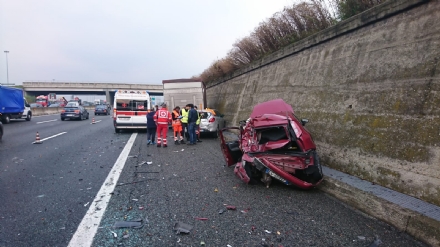 ORBASSANO - Incidente stradale al Sito: tre feriti portati al Cto - FOTO