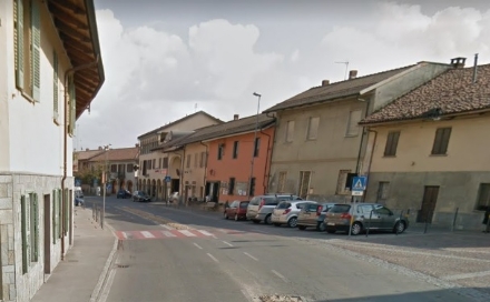 CARMAGNOLA - Aggredì un uomo con un martello nell'appartamento da svaligiare: si è costituito