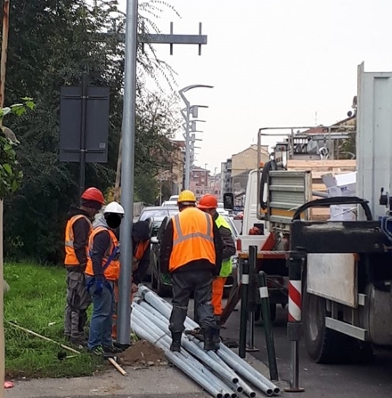 MONCALIERI - In via Sestriere addio alle vecchie luci pubbliche: arrivano i led - TorinoSud