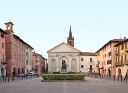 CARMAGNOLA - Per il mese della cultura, lo spettacolo 'Finestre sul Po', concerti e yoga