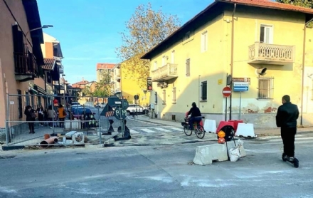 RIVALTA - La nuova via Roma comincia a prendere forza, ma la viabilità è rivoluzionata