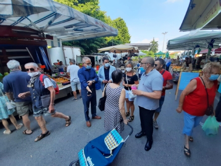 RIVALTA - Un mercato in via Toti per aiutare i residenti a fare la spesa