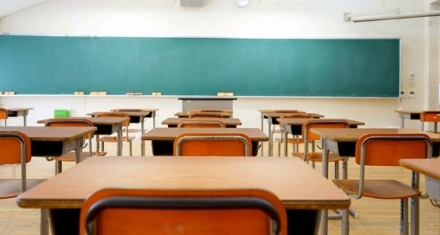 SCUOLA - «Ha senso tornare al 100% nelle classi ad un mese dalla fine delle lezioni?»