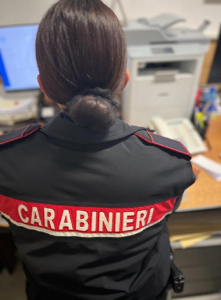 CINTURA - Cerca di truffare i carabinieri vendendo toner rigenerati e non originali: arrestato