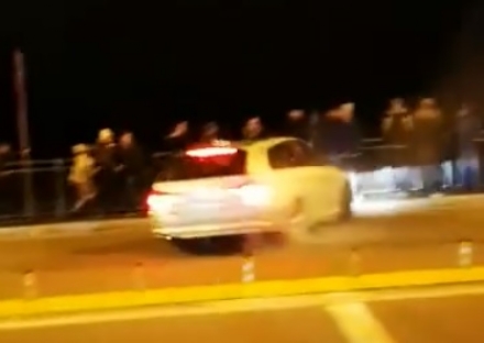 NICHELINO - Perde il controllo della macchina all'uscita del raduno tuning: un ferito