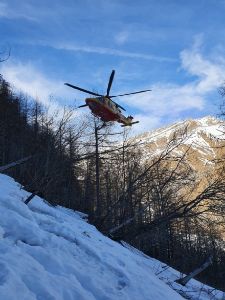 CARMAGNOLA - Precipita da una cascata di ghiaccio: gravissimo 29 enne