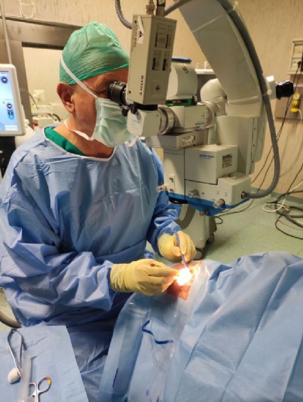ORBASSANO - All'ospedale San Luigi eseguito il primo trapianto di cornea