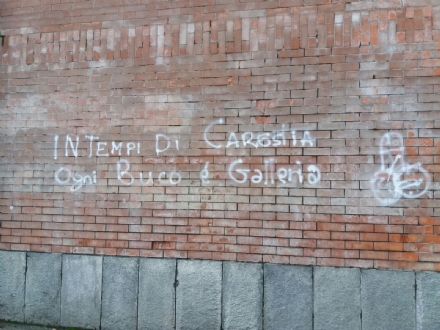 MONCALIERI - Vandali alla scuola Principessa Clotilde di Santa Maria