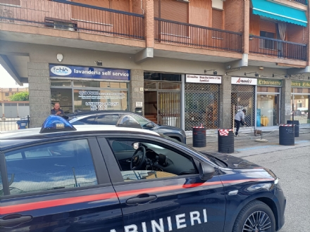 ORBASSANO - Fuori pericolo l'uomo accoltellato dalla compagna: le litigate andavano avanti da tempo
