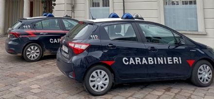 NICHELINO - Scappa dai carabinieri e scatena un inseguimento: era senza assicurazione e revisione