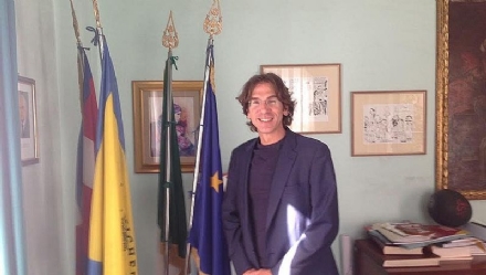 NICHELINO - Arresto per corruzione di un funzionario del Comune: il sindaco: 'Sono Inorridito'
