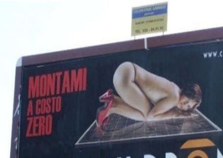 NICHELINO - Stop alle affissioni commerciali sessiste