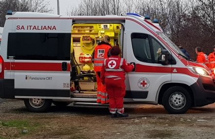 NICHELINO - Precipita dal balcone di casa e muore sul colpo: tragedia in via Dante Alighieri