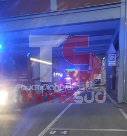 CARMAGNOLA - Incendio alla Teksid, evacuati una trentina di operai da un reparto