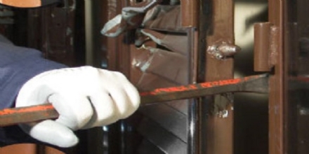 NICHELINO - Furto in un negozio di casalinghi in via Cacciatori: arraffati cassaforte e fondo cassa