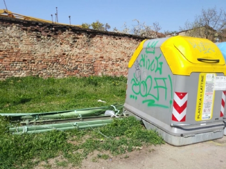 NICHELINO - Campane stradali di vetro e plastica via da gennaio: la prima ipotesi era da luglio