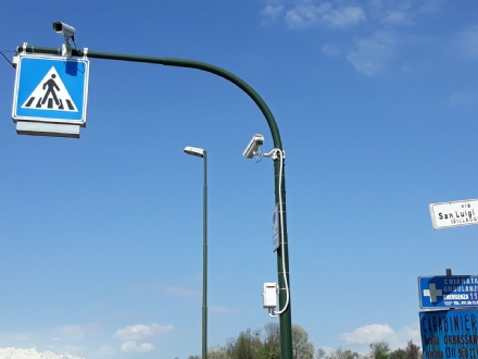 RIVALTA - Nuove telecamere per il controllo del traffico in strada San Luigi