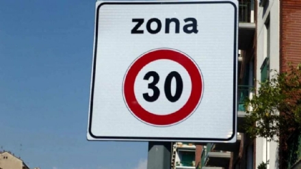 CARIGNANO - Arriva la zonza 30 in via Cossu per limitare la velocità