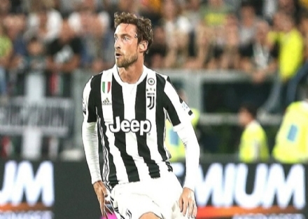 VINOVO - L'ex calciatore della Juventus, Claudio Marchisio, sceglie il calcio a 5: sarà partner di L84