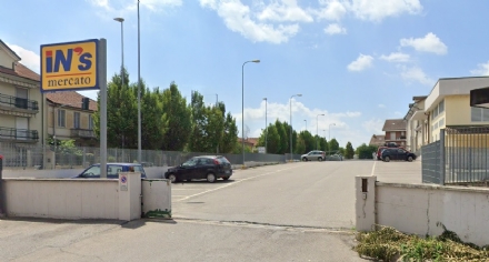 LA LOGGIA - Truffa della monetina nel parcheggio del supermercato In's