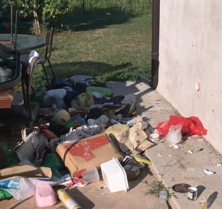 PIOSSASCO - Atti vandalici in serie sul terreno agricolo: lo sfogo della proprietaria: "Vi prego basta"