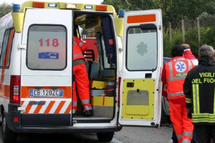 NICHELINO - Muore cadendo dal quarto piano di una palazzina: suicidio o incidente?