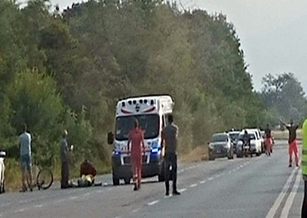 RIVALTA - Scontro tra un ciclista e un'auto sulla provinciale 6 nel tratto di Tetti Francesi