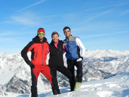 ORBASSANO - Per i tre giovani alpinisti precipitati, funerali a Courmayeur e Orbassano