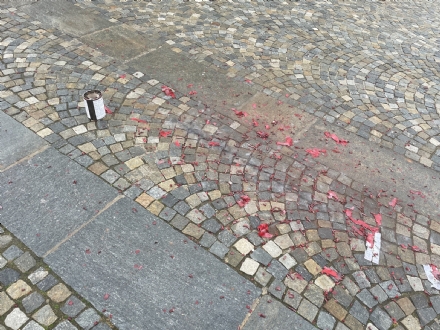 CANDIOLO - Resti di petardi sulle strade, il Sindaco: 'Con le telecamere per individuare e sanzionare i responsabili'