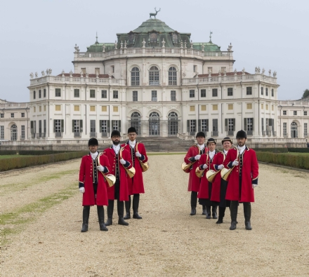 NICHELINO - Gli antichi rituali della caccia reale, con il suono dei corni Patrimonio Unesco, rivivono alla Palazzina di Stupinigi
