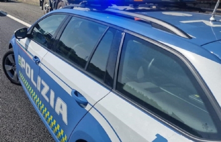 ORBASSANO - Arrestati dalla polizia stradale due ladri di gasolio: lo rubavano dai tir in sosta al Sito
