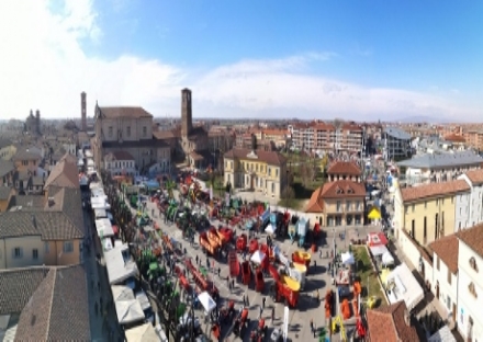 CARMAGNOLA - A grandi passi verso la nuova edizione della Fiera di Primavera