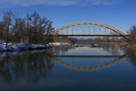 CARIGNANO - Soldi per il rifacimento del ponte che porta verso Villastellone