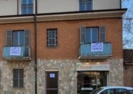 NICHELINO - Furto tentato alla lavanderia automatica di via Torino