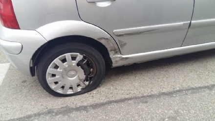 NICHELINO - Pirata della strada sperona una Citroen, si scusa e poi scappa